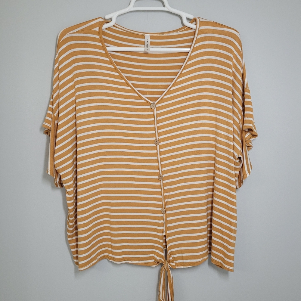 EMERALD Striped Tie-Front Top Mustard and White 2X Will Fit 3x EUC